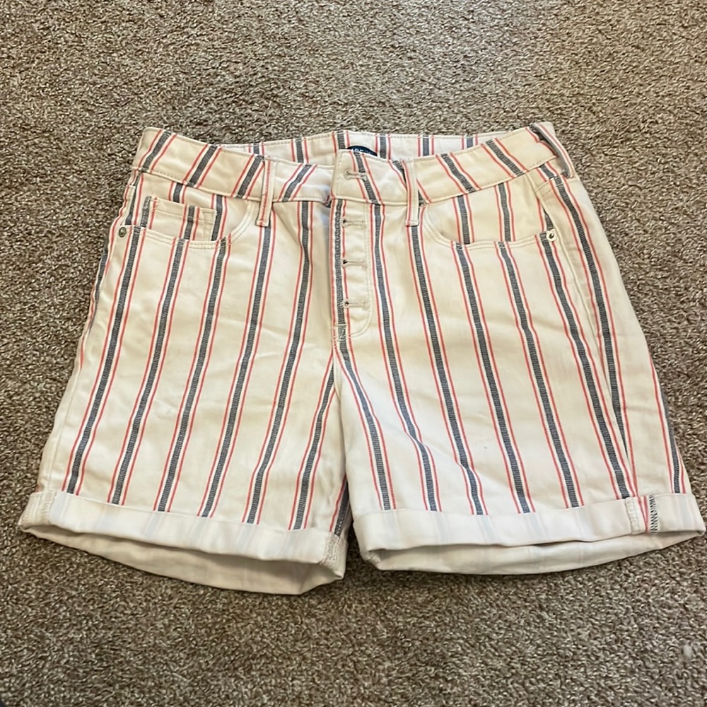 Old Navy striped shorts
